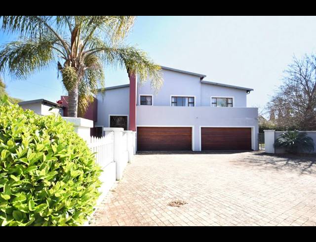 4 BEDROOM HOUSE FOR SALE IN MIDSTREAM ESTATE